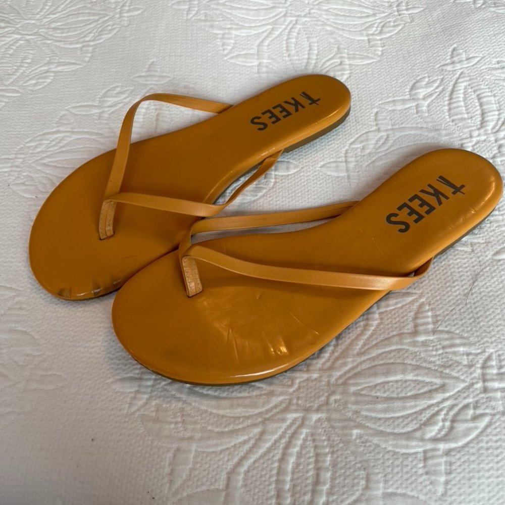 Orange Tkees